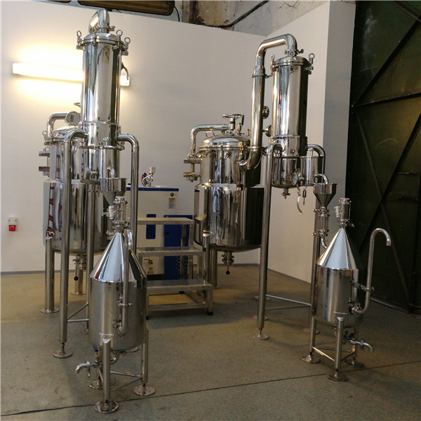 200L distiller.jpg