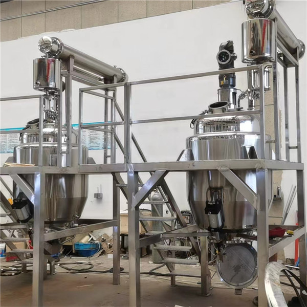 5.mint ginger hydrosol distillation equipment.jpg